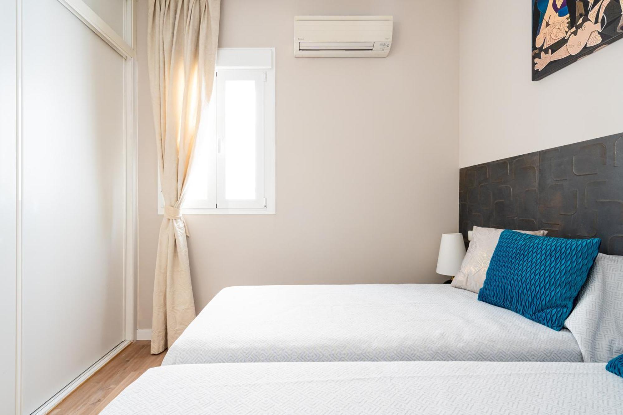 Apartament Deluxe Reina Sofia Atocha Comfy Madryt